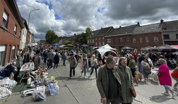 Marché aux puces de Velzeke